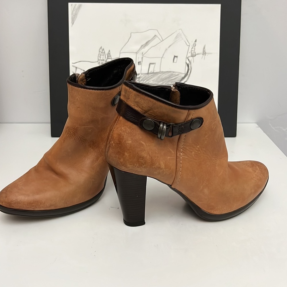 V-Italia Sonia 1113 Light Brown Leather Ankle Boots. Women’s Size 8. - Picture 14 of 14